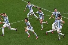 多米电竞官网 -包含加时末段德国杯传出新动向，尼斯战术微调，管理层表态：底气十足，赛季目标并未改变的词条